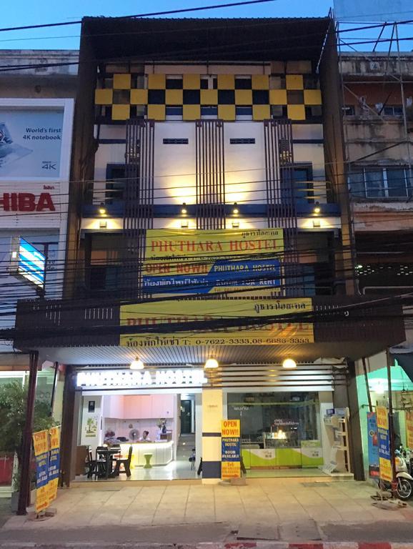 Phuthara Hostel Phuket Exterior photo